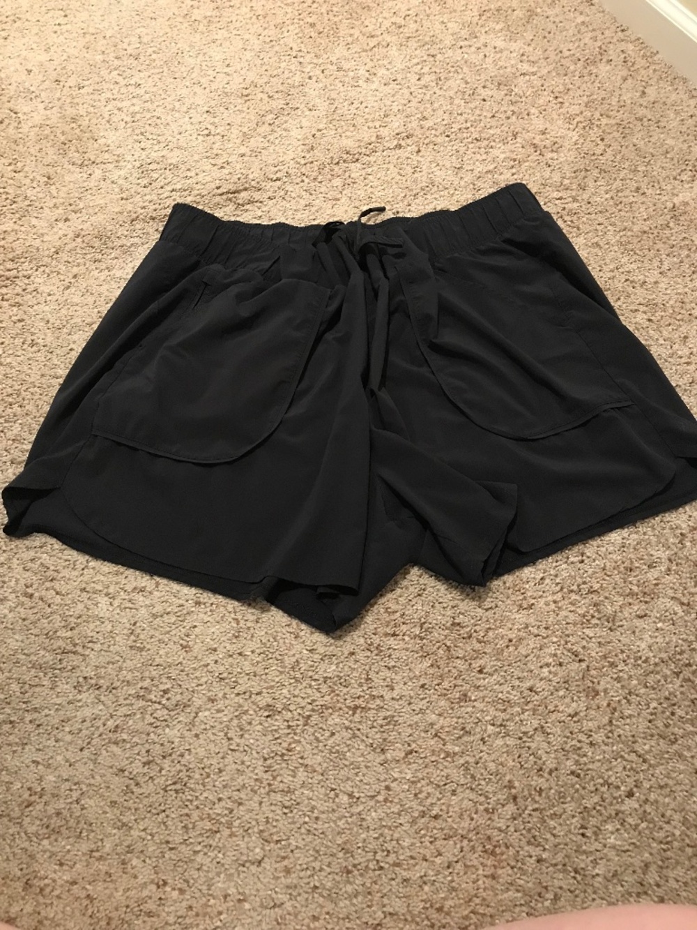 Exercise shorts